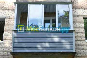 Остекление лоджий под ключ по выгодной цене в Московском – застеклить лоджию и балкон в МосБалкон