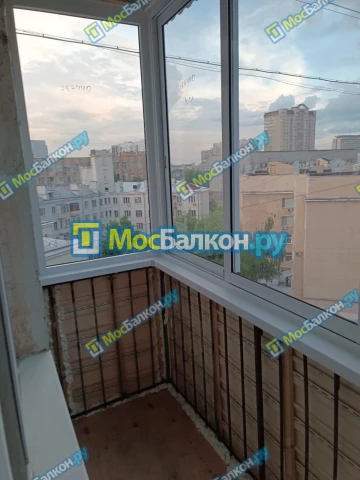 Крыша на балконе в Московском монтаж и ремонт по выгодной цене от МосБалкон