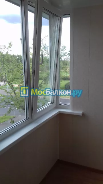 Пластиковое остекление балконов под ключ по доступным ценам в Московском | МосБалкон