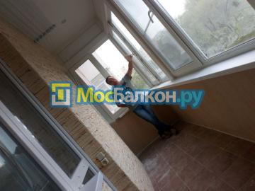 Отделка лоджий декоративным камнем с плиткой