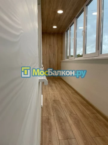 Остекление лоджий под ключ по выгодной цене в Московском – застеклить лоджию и балкон в МосБалкон