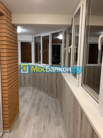 Остекление лоджий под ключ по выгодной цене в Московском – застеклить лоджию и балкон в МосБалкон