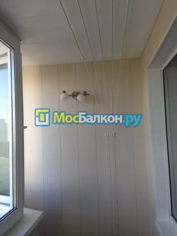 Отделка балкона и лоджии пластиковыми ПВХ панелями в Московском от компании МосБалкон