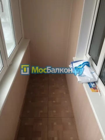 Отделка балкона и лоджии пластиковыми ПВХ панелями в Московском от компании МосБалкон