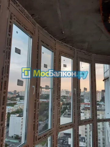 Панорамное остекление заказать под ключ по выгодной цене в Московском от компании МосБалкон