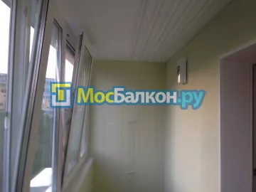 Отделка балкона и лоджии пластиковыми ПВХ панелями в Московском от компании МосБалкон