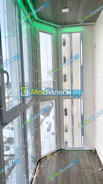 Панорамное остекление заказать под ключ по выгодной цене в Московском от компании МосБалкон