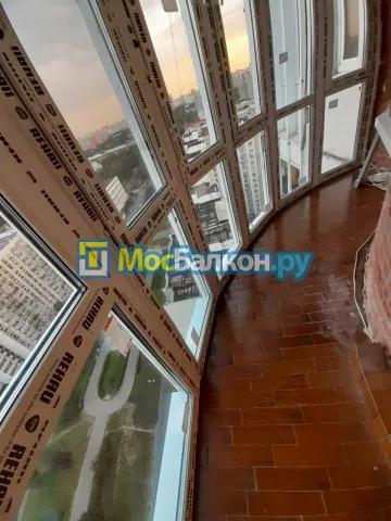 Панорамное остекление заказать под ключ по выгодной цене в Московском от компании МосБалкон