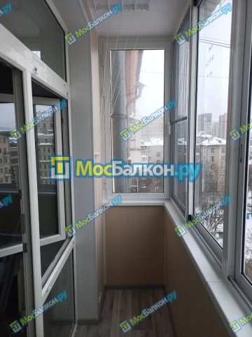 Отделка балкона и лоджии пластиковыми ПВХ панелями в Московском от компании МосБалкон