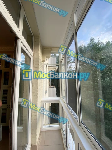 Панорамное остекление заказать под ключ по выгодной цене в Московском от компании МосБалкон